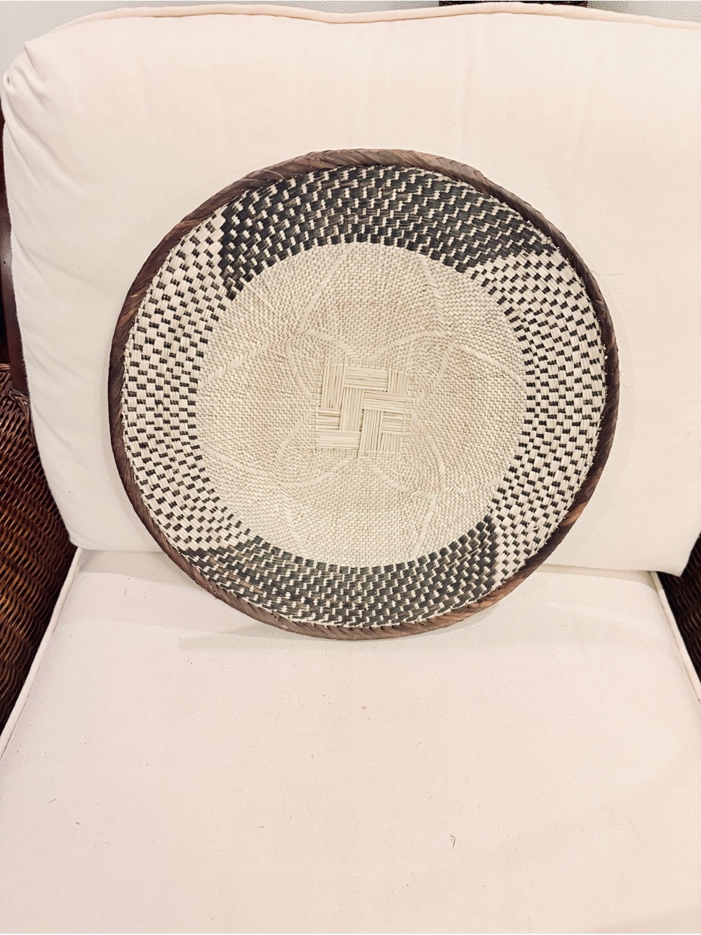 One of a Kind! NEW Woven Basket. Made by Binga people of Zambia Zimbabwe Africa